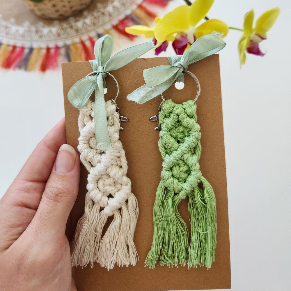 2pcs Macrame Handcrafted keyring Love Travel ✈️
